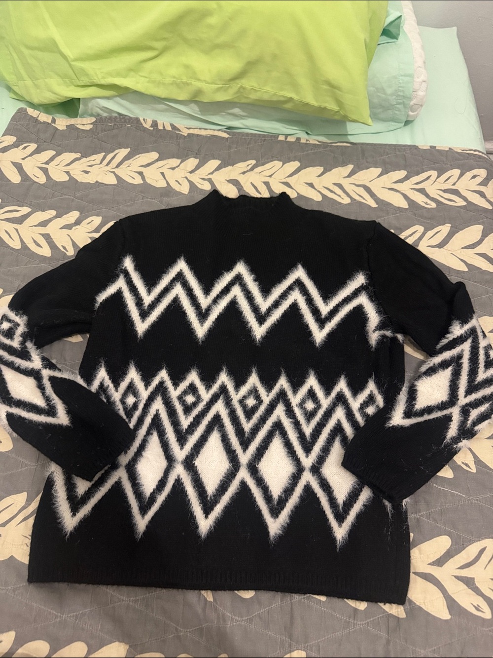 BR Black and White Zigzag Turtleneck Sweater